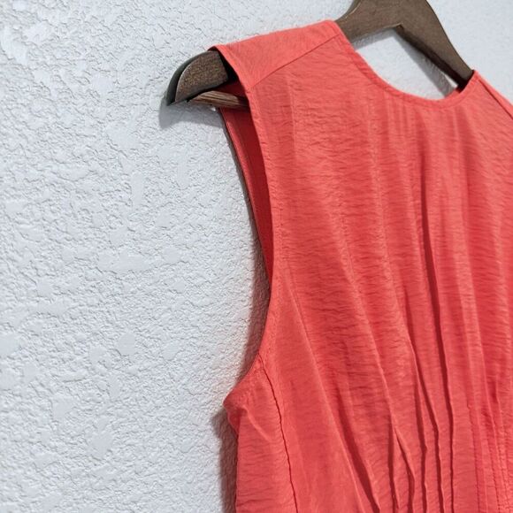 Anthropologie The Della Pleated Waist Shell Top Size XS Red Sleeveless Pullover - Picture 3 of 9